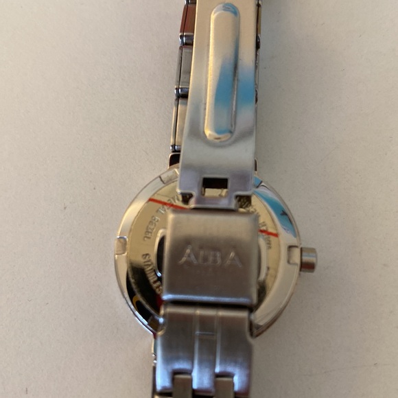 Ladies stainless steel watch, quartz movement - Picture 3 of 7